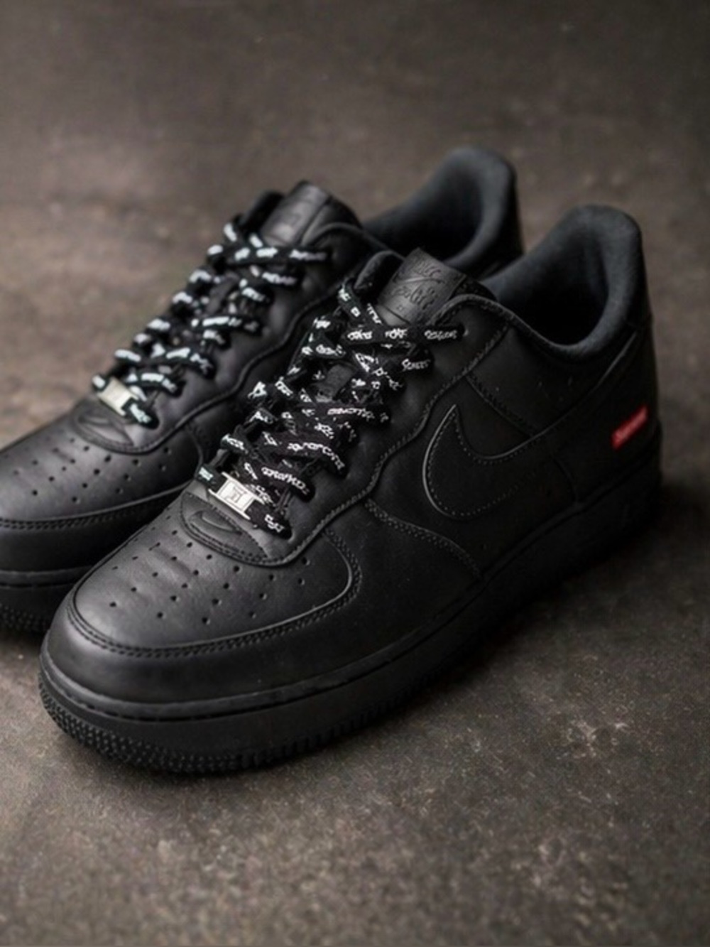 Nike x Supreme Air Force 1 Low "Box Logo - Black